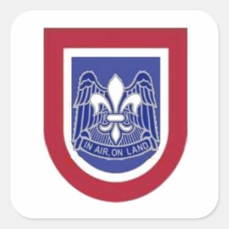 82E STICKERS AIRBORNE BERET FLASH/DUI