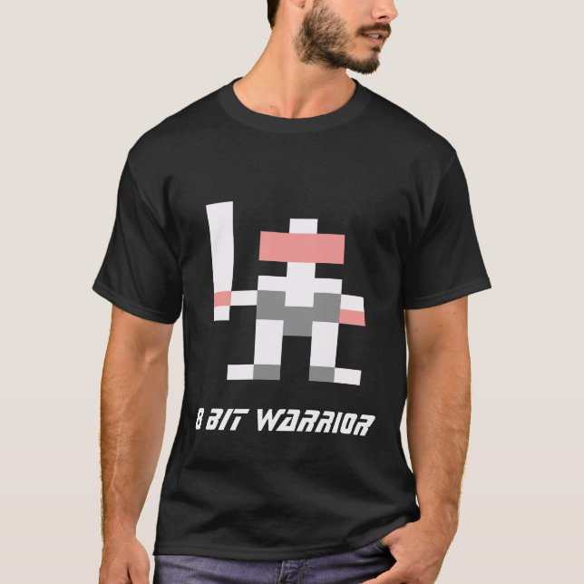 8 Bit Krieger T-Shirt (Vorderseite)