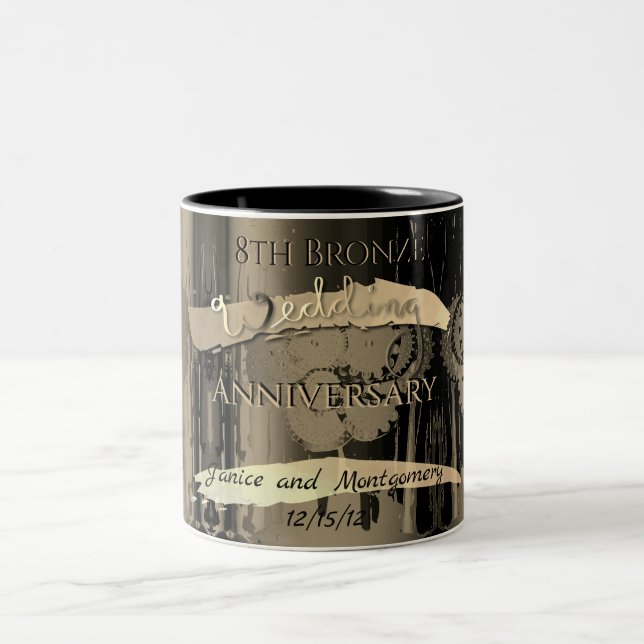 8. Bronze-Hochzeit-Jubiläum Steampunk Zweifarbige Tasse (Mittel)
