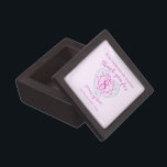 8 Jahre Liebe Turmalin zwei Töne rosa danke Kiste<br><div class="desc">Einfache Kontur Herzstein Effekt Linie Kunst Grafik grün bis rosa auf hellrosa 8. Tourmaline Hochzeit Jubiläum Geschenkboxen. Passen Sie sich mit Ihren eigenen Namen und Ihrer eigenen Beziehung an. Aktuell liest zu meiner wunderbaren Ehefrau Danke für 8 Jahre Liebe. Ideal für ein 8-jähriges Jubiläumsgeschenk aus Edelsteinen. 8 Jahre Ehe ist...</div>