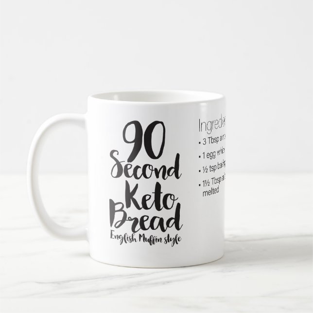 90 Second Keto Mug Cake Recette—reg mug (Gauche)