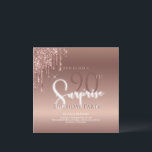 90. Überraschung Glitzer Pink Geburtstagsparty Einladung<br><div class="desc">90. Überraschung Glitzer Pink Geburtstagsparty Einladung Celebrate groß mit dieser glamourösen Glitzer Geburtstagseinladung!</div>