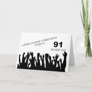 91e invitation à la fête avec une foule enthousias