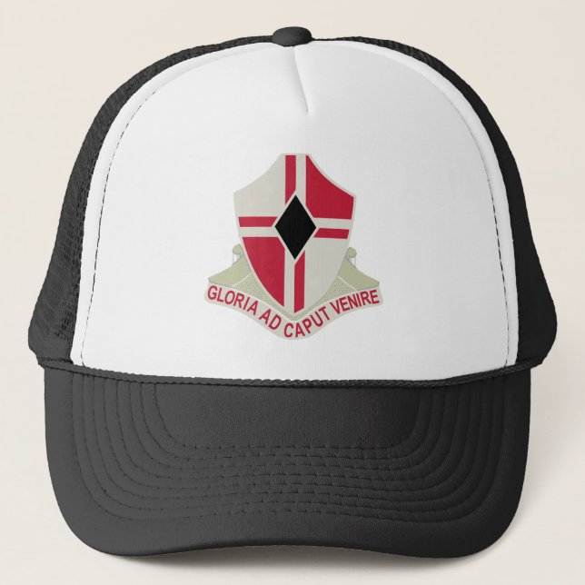 92. Armeeingenieur-Bataillon-Militär bessert aus Truckerkappe (Vorderseite)