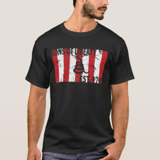 9 abgestreifte Söhne Freiheits-Flagge T-Shirt