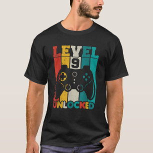 9-jähriger Junge Level 9 unverschlossener Video-Ga T-Shirt