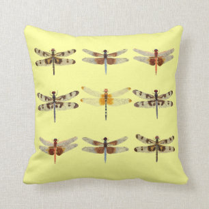 9 libellules sur le coussin jaune