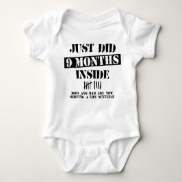 9 Months Inside Baby Strampler