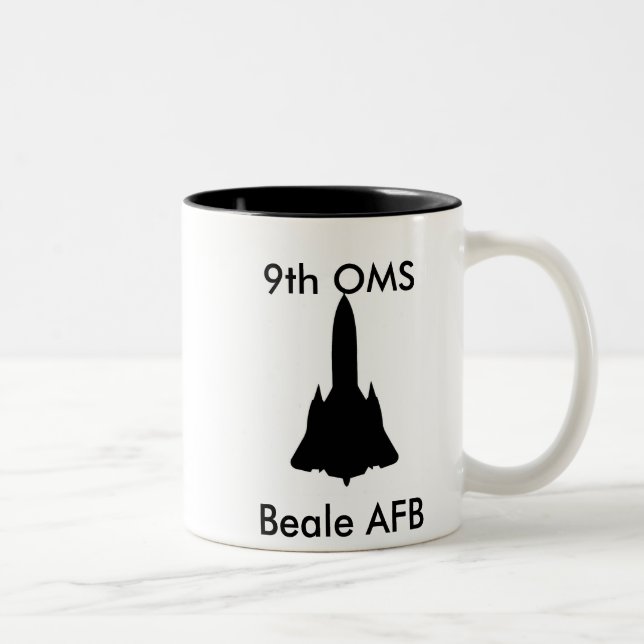 9. WHO-Kaffee-Tasse Zweifarbige Tasse (Rechts)