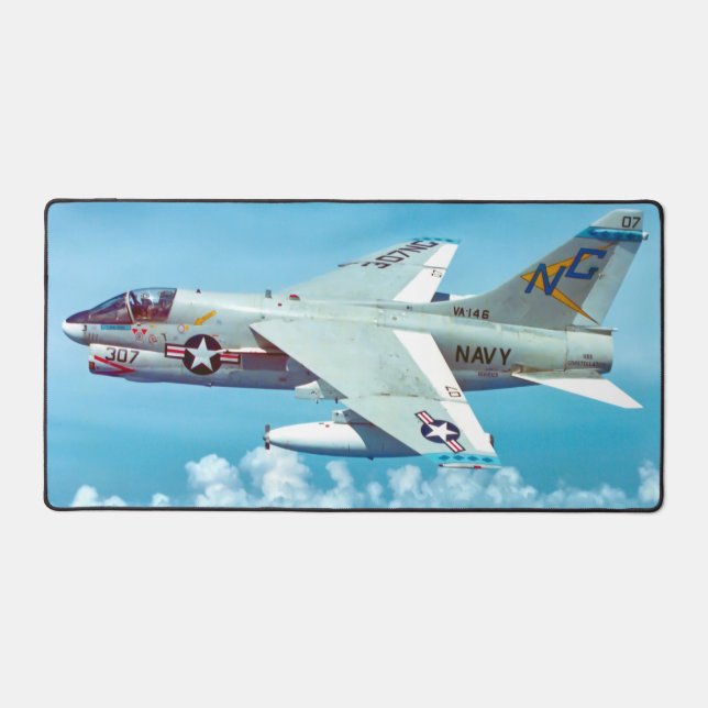 A-7E CORSAIR II SCHREIBTISCHUNTERLAGE (Vorderseite)