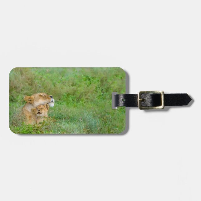 À Bagage Étiquette de lionne de l'amour de mère et de (Devant horizontal)