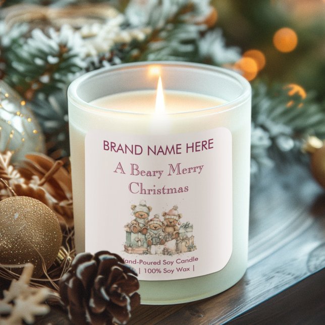 A Beary Merry Christmas | Modern Candle Labels Quadratischer Aufkleber (Von Creator hochgeladen)