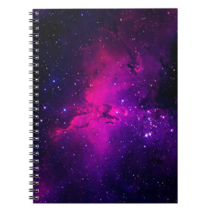 A beautiful, bright space nebula. background,abstr notizblock
