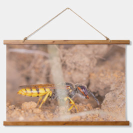 A beautiful close-up photograph of a wasp wandteppich mit holzrahmen
