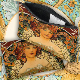 A Charming Art Nouveau Alphonse Mucha Zubehörtasche