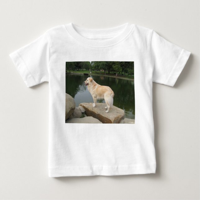 A Dog At A Pond Baby T-shirt (Vorderseite)