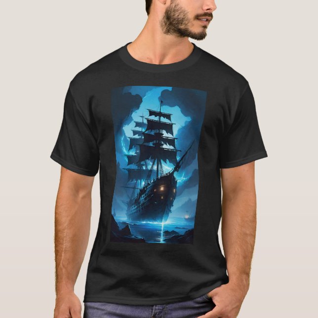 a ghost ship, a pirate ship, a foggy ship, the Fly T-Shirt (Vorderseite)