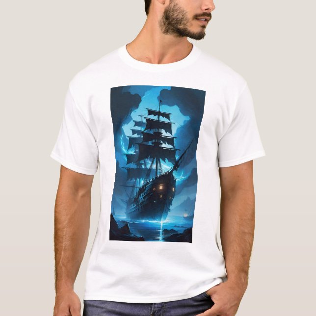 a ghost ship, a pirate ship, a foggy ship, the Fly T-Shirt (Vorderseite)