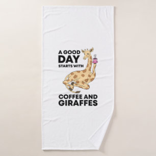 A Good Day Starts With Coffee & Giraffe Gift Funny Badehandtuch