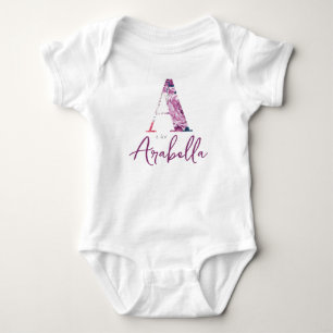 A ist für Arabella Baby Name Reveal Floral Vintag Strampler