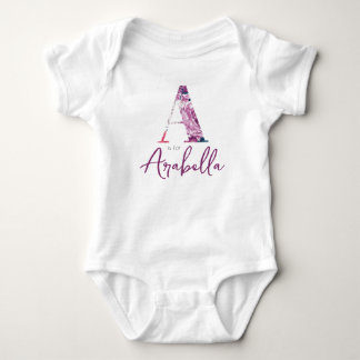 A ist für Arabella Baby Name Reveal Floral Vintag Strampler