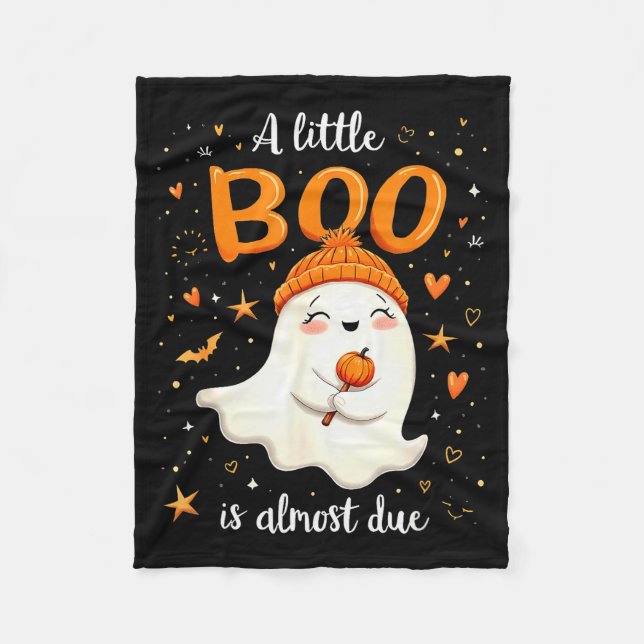 A Little Boo Is Almost Due Expecting Mom Halloween Fleecedecke (Vorderseite)