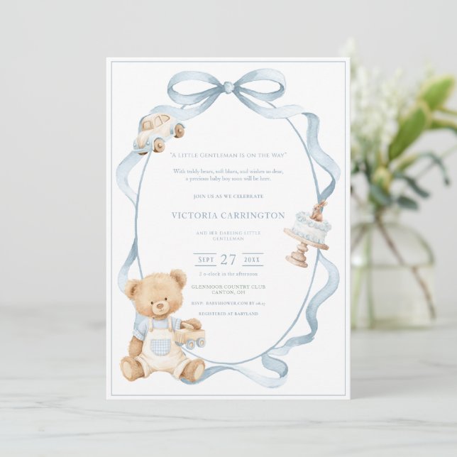 A Little Gentleman Blue Boy Bear Baby  Einladung (Stehend Vorderseite)