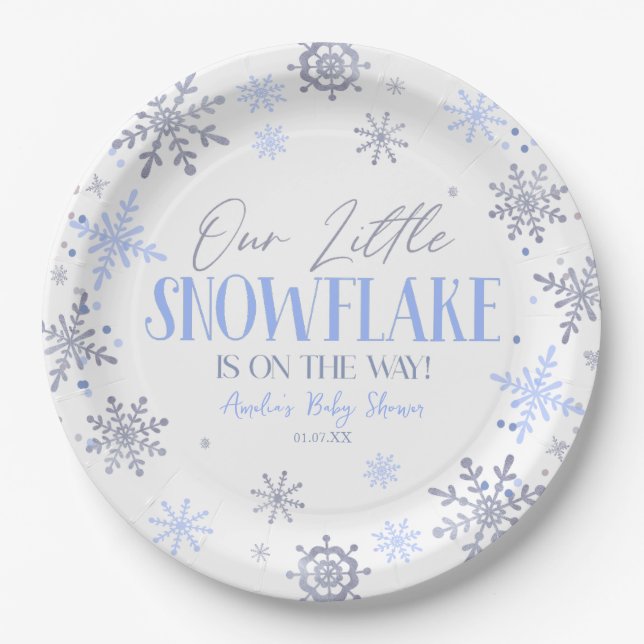 A Little Snowflake Winter Blue Baby Shower Pappteller (Vorderseite)