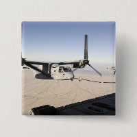A MV-22 Osprey rebrennt Mittelflug