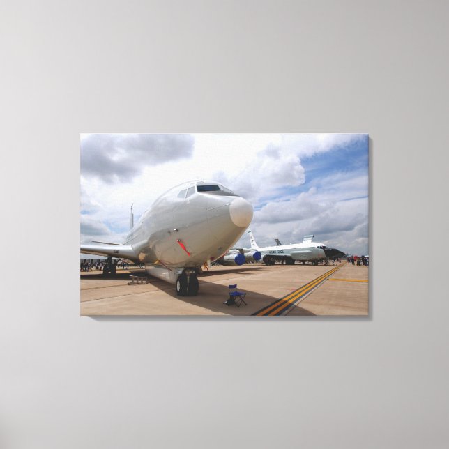A RC-135V/W Rivet Joint Aviation Leinwanddruck (Vorderseite)