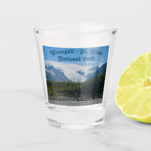 A Shot Le parc national Wrangell-St. Elias en verre souff