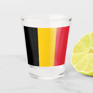 A Shot Verre photographié patriotique avec drapeau de Bel