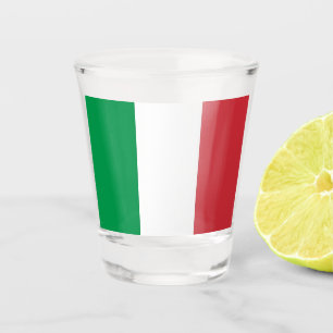 A Shot Verre photographié patriotique avec drapeau d'Ital
