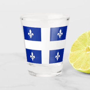 A Shot Verre photographié patriotique avec drapeau du Qué