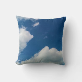 A softness to the clouds kissen