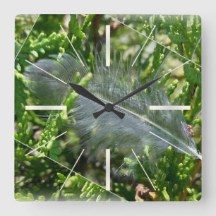 A stray feather quadratische wanduhr