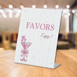 A Tiny Bit Engaged Favor Sign Pink Martini Sockelschild