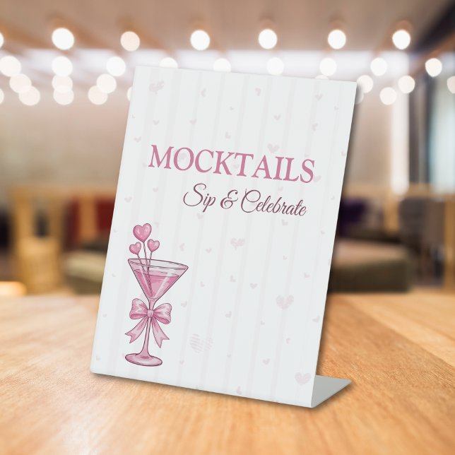 A Tiny Bit Engaged Pink Mocktails Bar Sign Sockelschild (Von Creator hochgeladen)