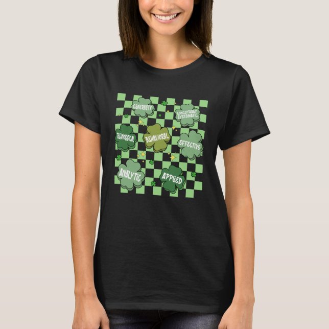 ABA Verhaltensanalyst St Patrick s Day Technician  T-Shirt (Vorderseite)