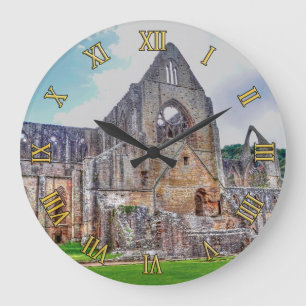 Abbey Kloster, Wales, Vereinigtes Königreich Große Wanduhr