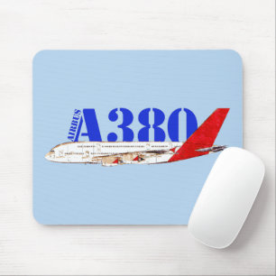 Abbildung A380 von Airbus mit fett rotem Schwanz Mousepad