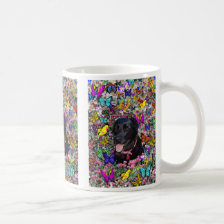 Abby in der Schmetterlings-Tasse - schwarzes Kaffeetasse