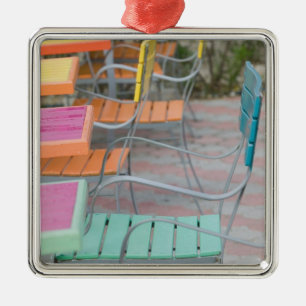 ABC-Inseln, ARUBA, Palm Beach: Farbiges Café Silbernes Ornament