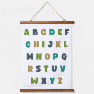 ABCs. Buchstaben des Alphabets. Wandteppich mit Ho