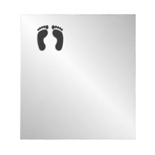 Abdrücke von nackten Füßen Notizblock