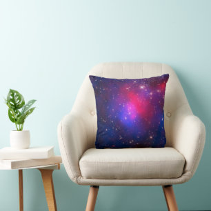 Abell 2744, Pandoras Cluster. Kissen