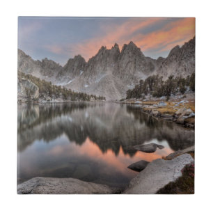 Abend Kearsarge Pinnacles-Reflexionen Fliese
