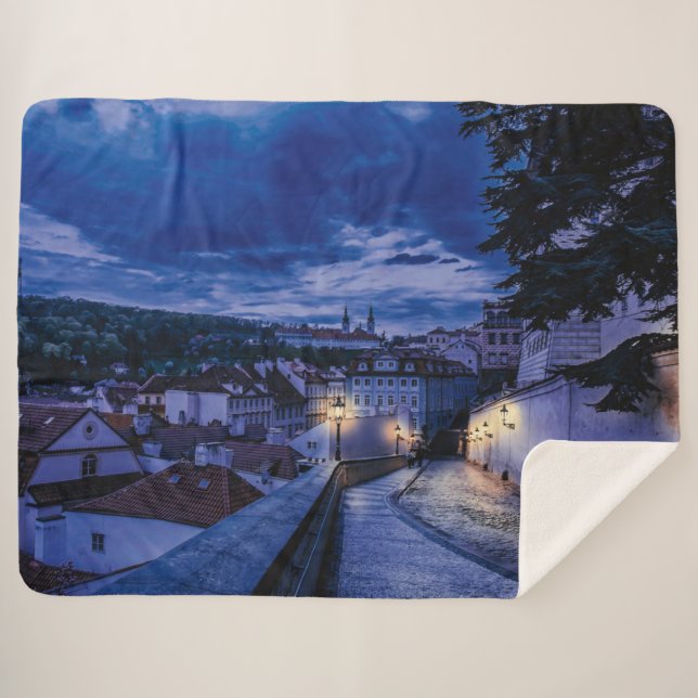 Abend Straße in Prag Sherpadecke (Vorderseite (Horizontal))