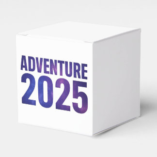Abenteuer 2025 Galaxy Typografy Design Geschenkschachtel