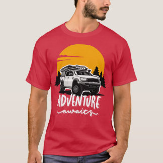 Abenteuer erwartet weg von der Straße T-Shirt